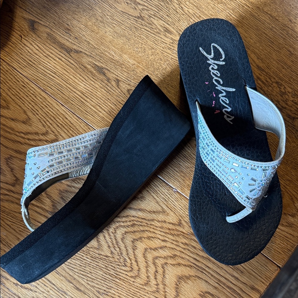 Skechers Women's Black and Silver Wedge Sandals